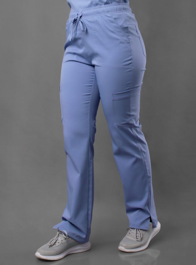 Scrub Pant Antifluido Free Movement™ S500 | Celeste Pastel