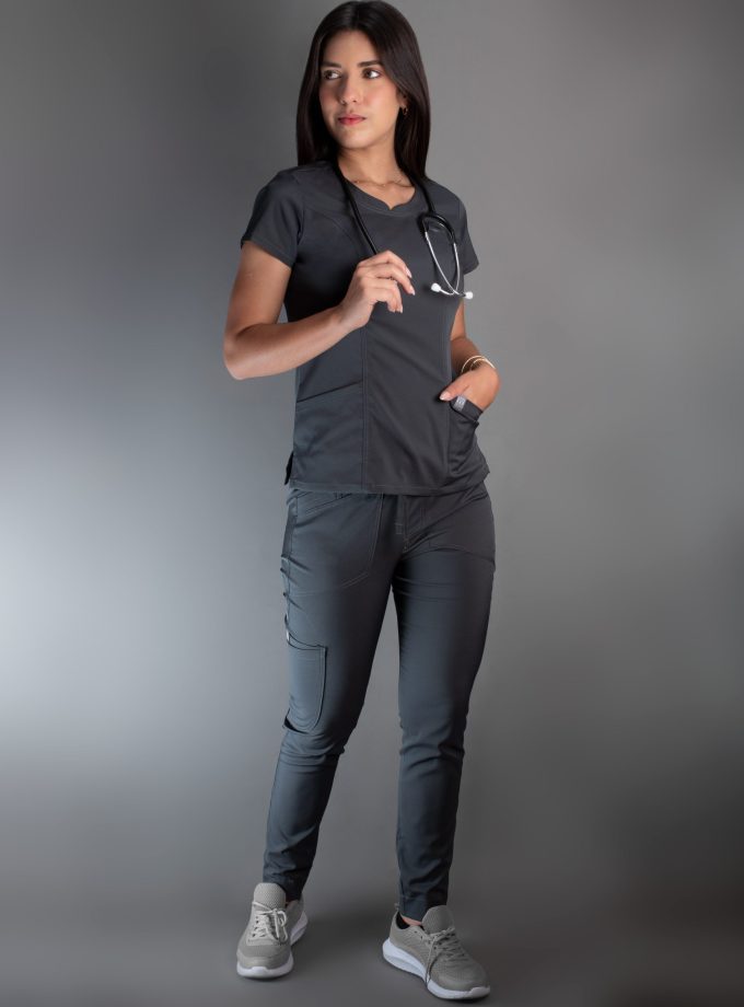 Scrub Pant Antifluido Free Movement™ S480 | Plomo Oscuro