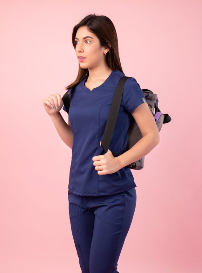Scrub Top Antifluido Free Movement™ S480 | Azul Marino
